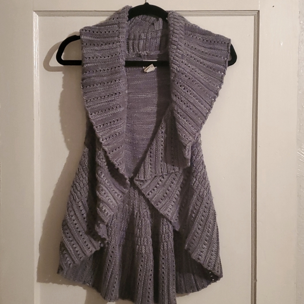 Adorable Tuxedo Grey Vest!!